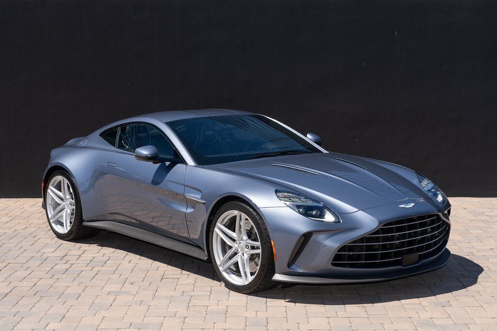 2025 Aston Martin Vantage Coupe RWD