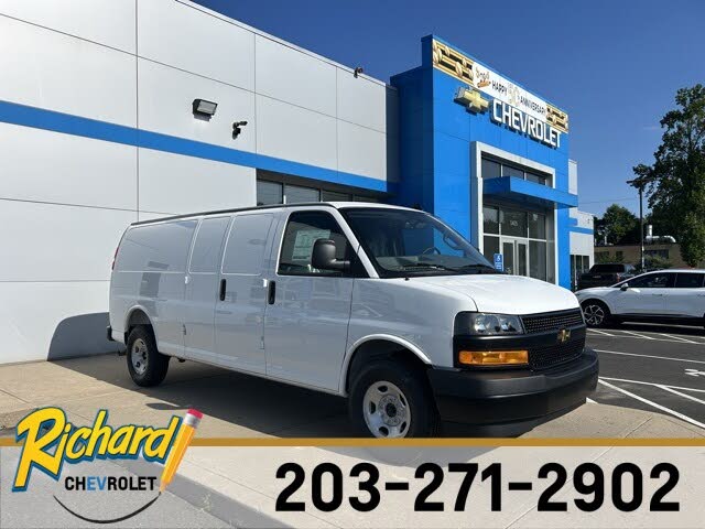 2025 Chevrolet Express Cargo 3500 RWD