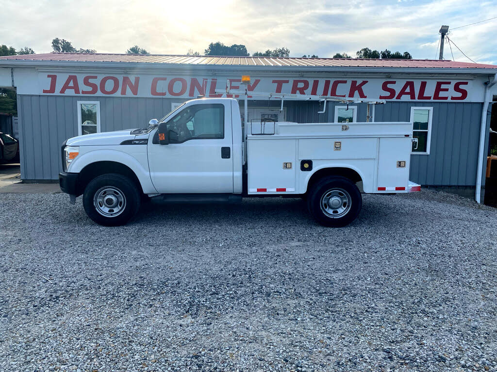 2012 Ford F-350 Super Duty XL LB 4WD