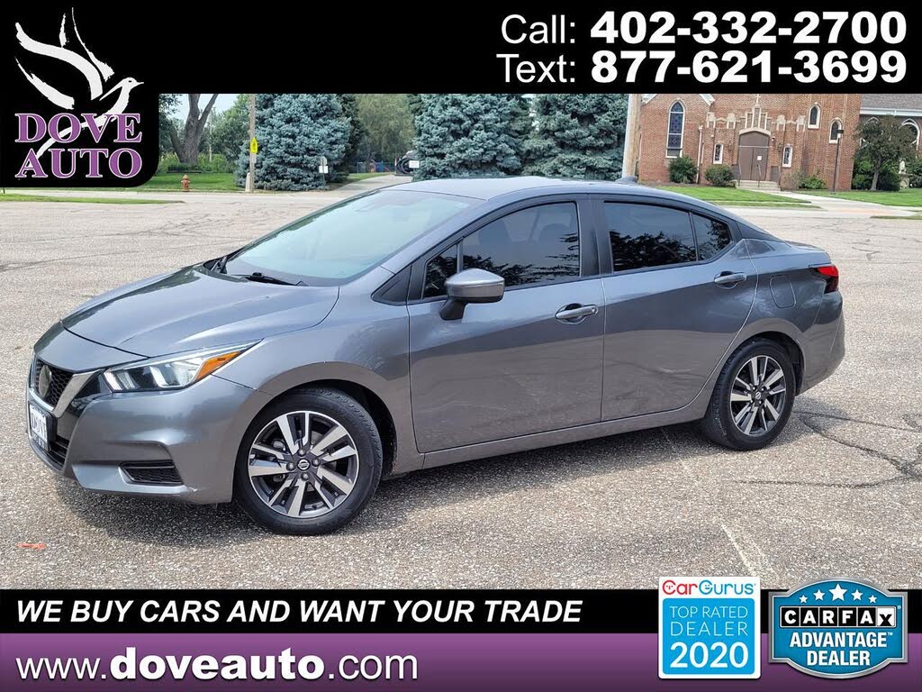 2021 Nissan Versa SV FWD