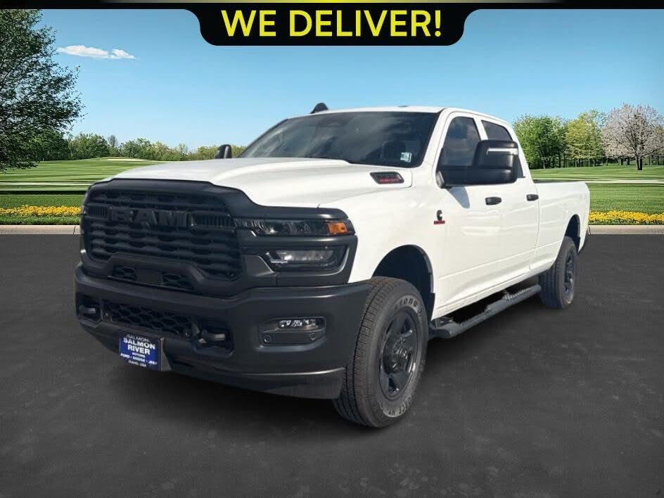 2025 RAM 3500 Tradesman Crew Cab LB 4WD