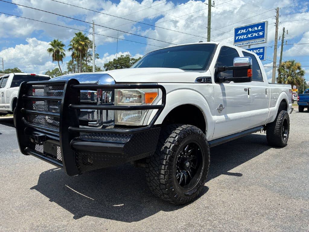2014 Ford F-250 Super Duty Lariat Crew Cab 4WD