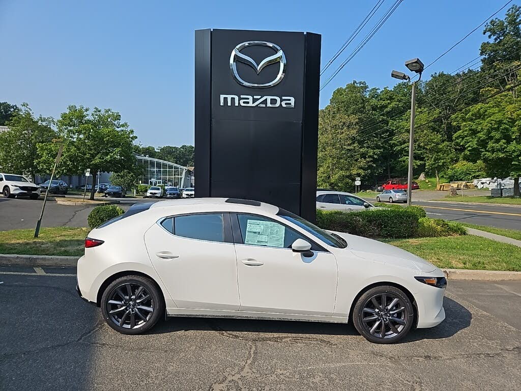 2025 Mazda MAZDA3 2.5 S Preferred Hatchback FWD