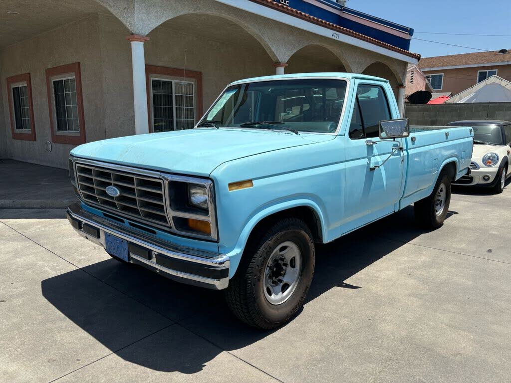 1983 Ford F-250 XL Standard Cab LB
