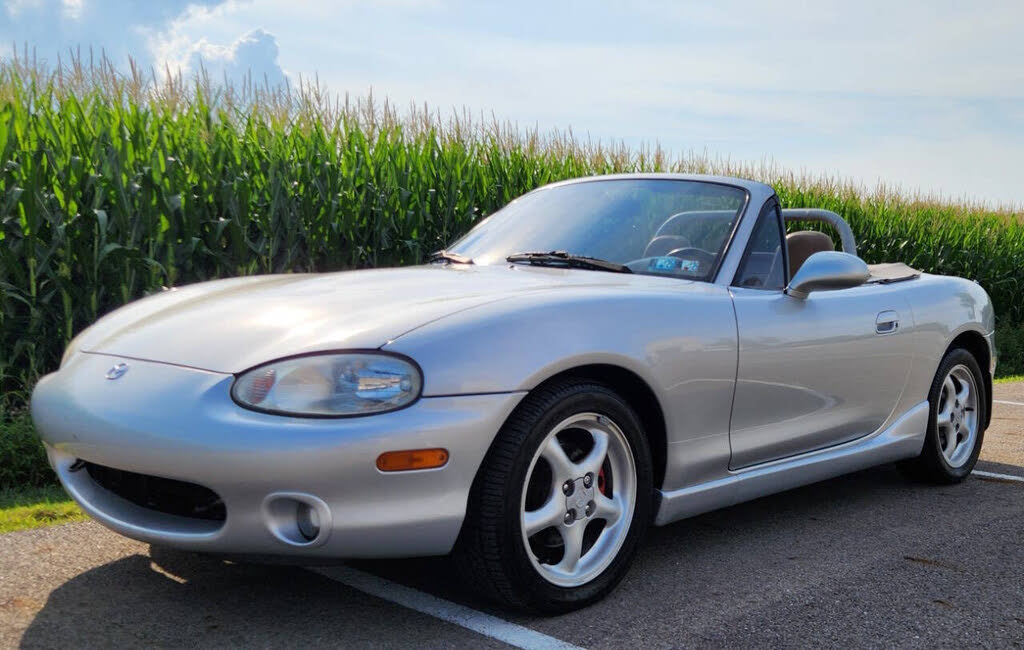 1999 Mazda MX-5 Miata Base