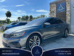 Volkswagen Passat 2.0T SE R-Line FWD