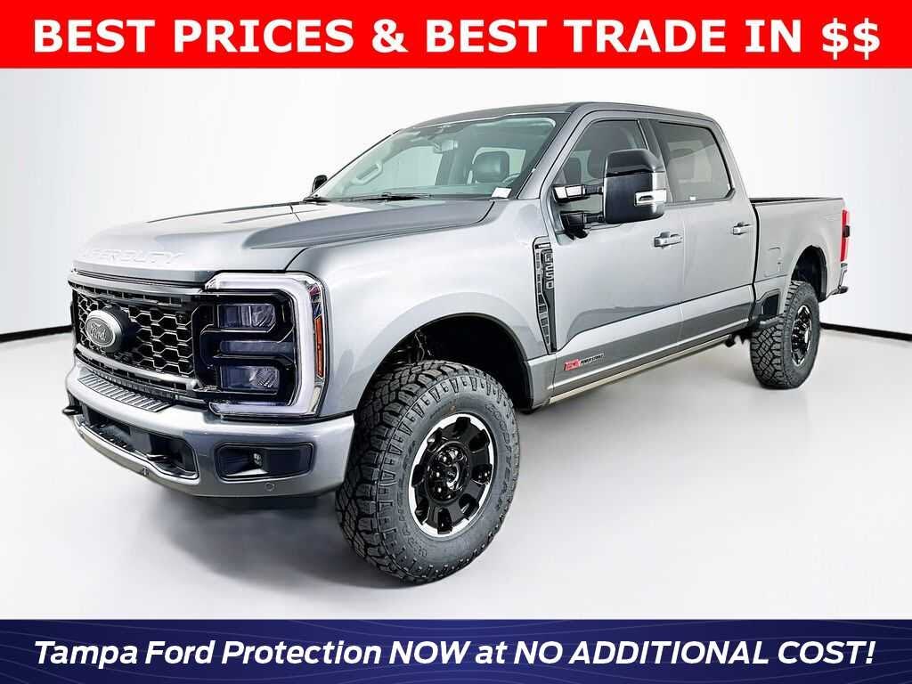 2025 Ford F-250 Super Duty Lariat Crew Cab 4WD