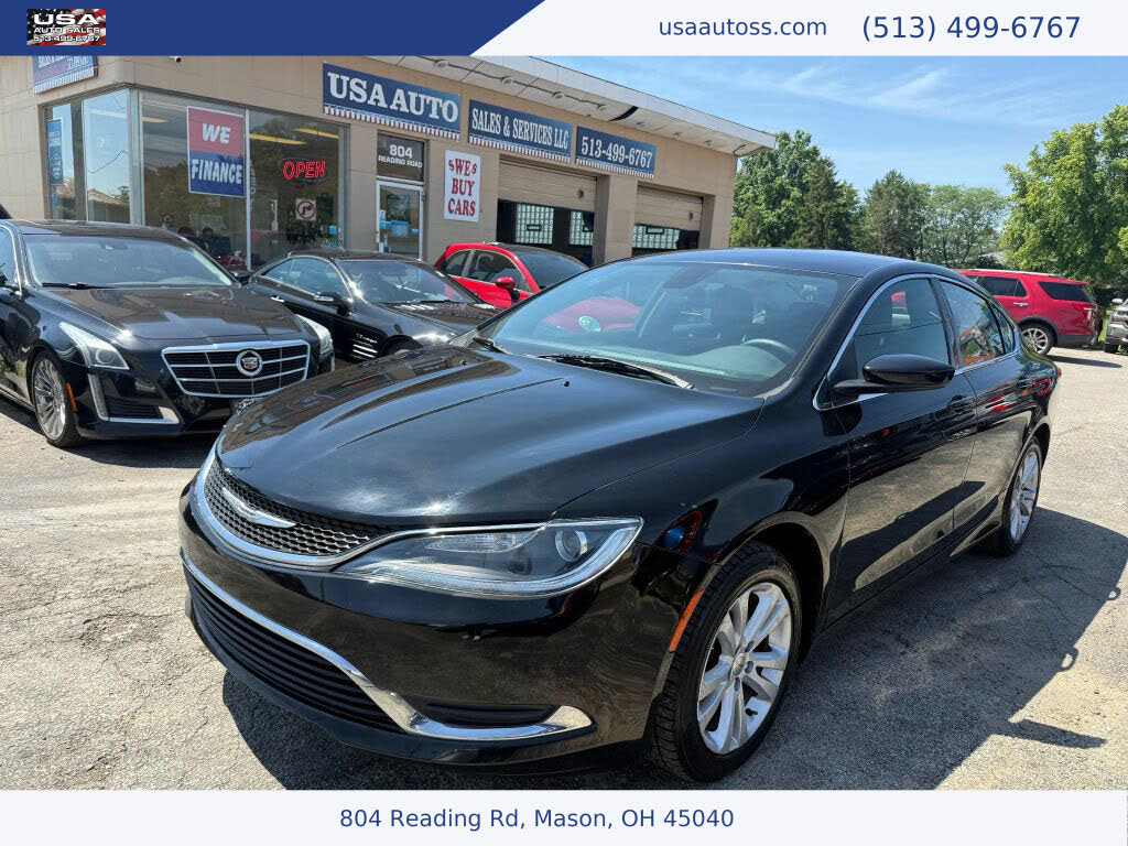 2015 Chrysler 200 Limited Sedan FWD