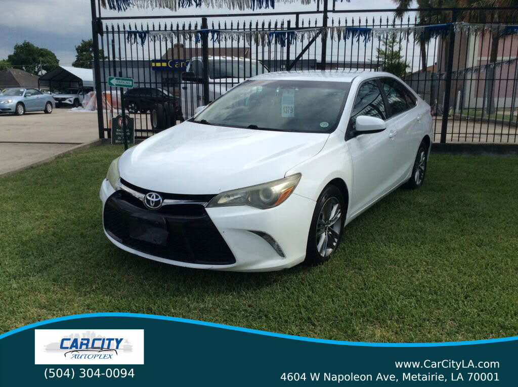 2015 Toyota Camry SE
