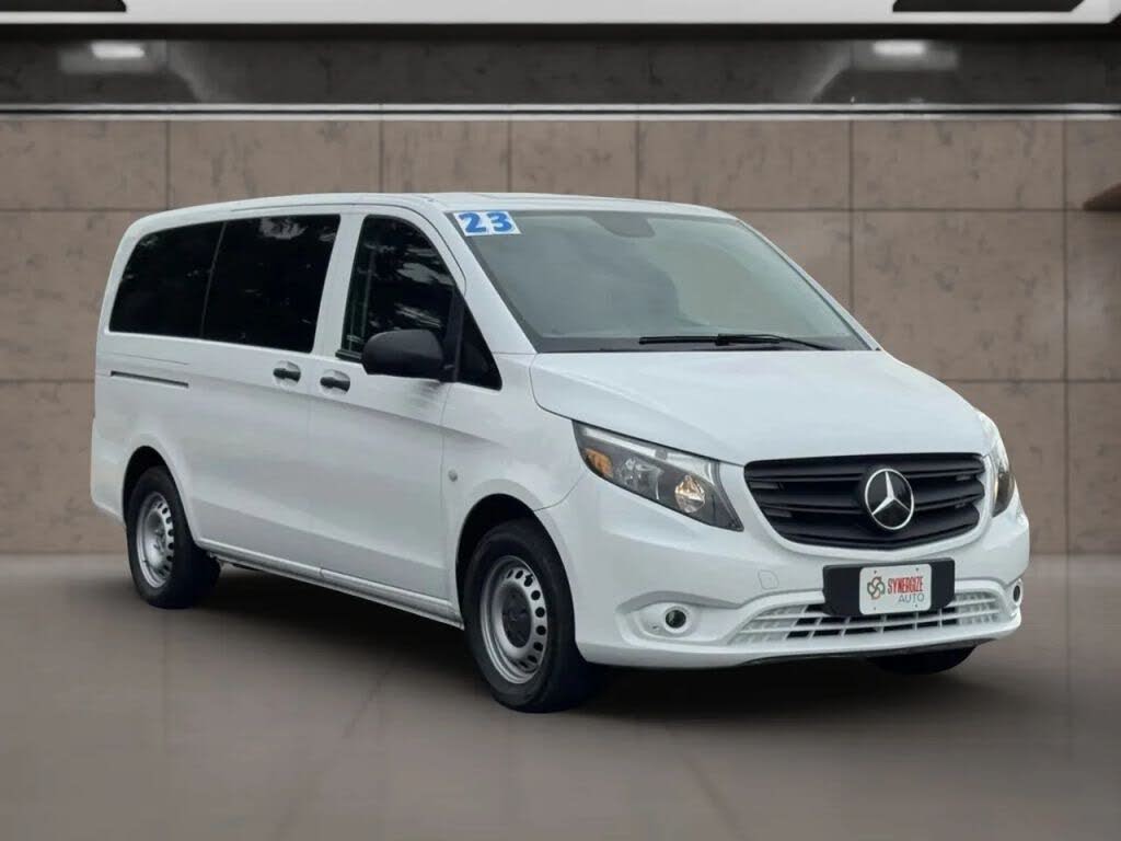 2023 Mercedes-Benz Metris Passenger RWD