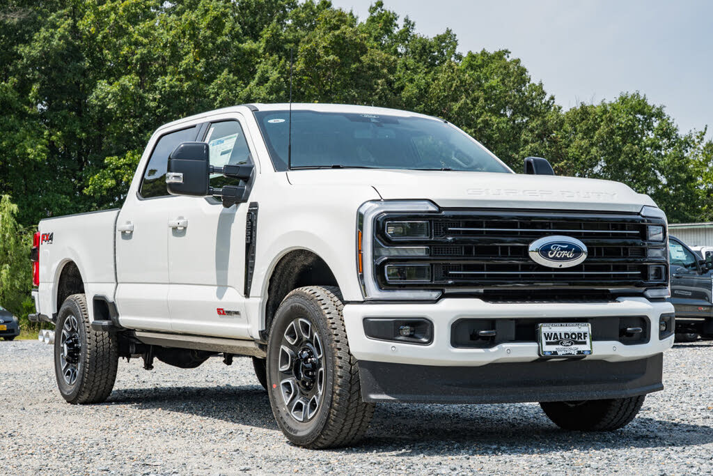 2025 Ford F-250 Super Duty Platinum Crew Cab 4WD