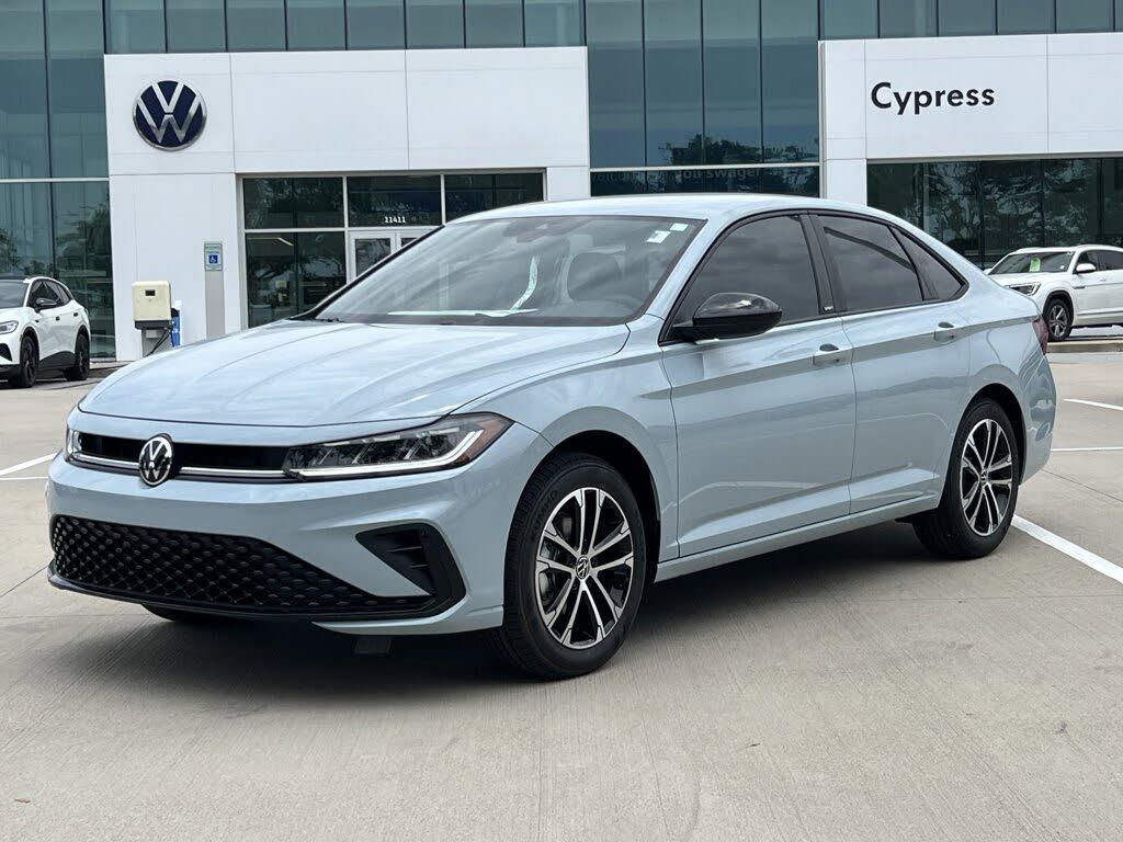 2025 Volkswagen Jetta Sport FWD