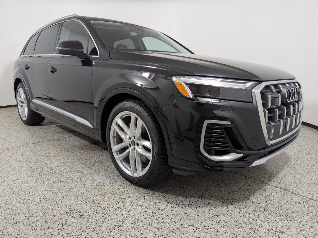 2025 Audi Q7 quattro Premium Plus 55 TFSI
