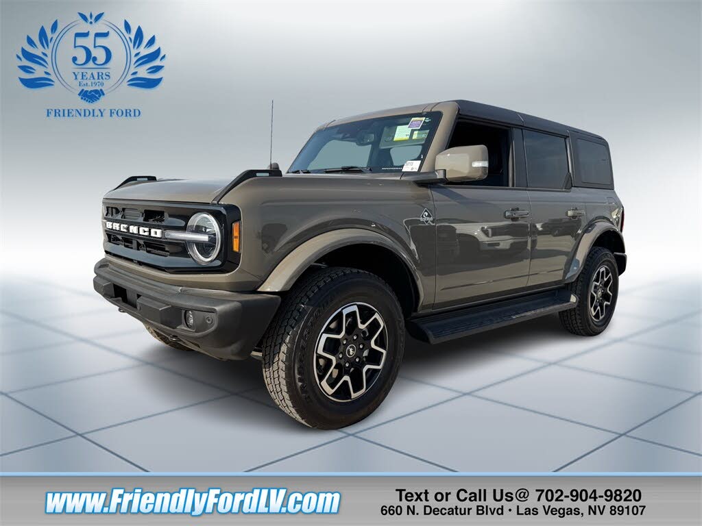 2025 Ford Bronco Outer Banks 4-Door 4WD