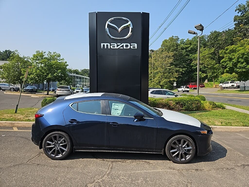 2025 Mazda MAZDA3 2.5 S Preferred Hatchback FWD