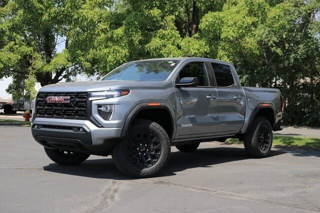 2026 GMC Canyon Elevation Crew Cab 4WD