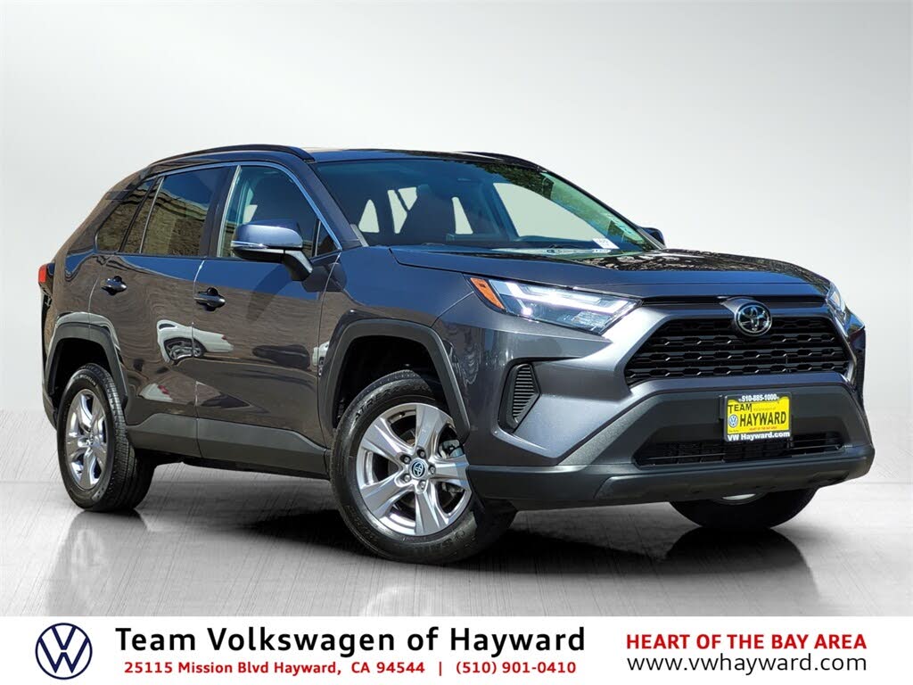 2023 Toyota RAV4 XLE AWD