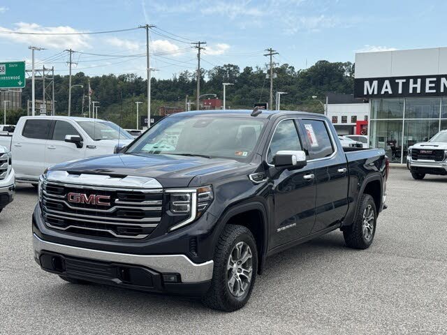 2024 GMC Sierra 1500 SLT Crew Cab 4WD