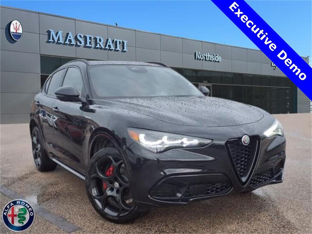 2025 Alfa Romeo Stelvio AWD