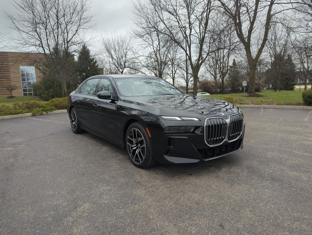 2025 BMW 7 Series 760i xDrive