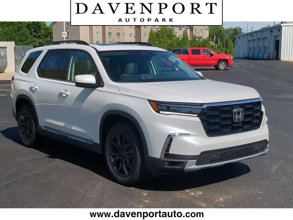 2025 Honda Pilot Touring+ FWD