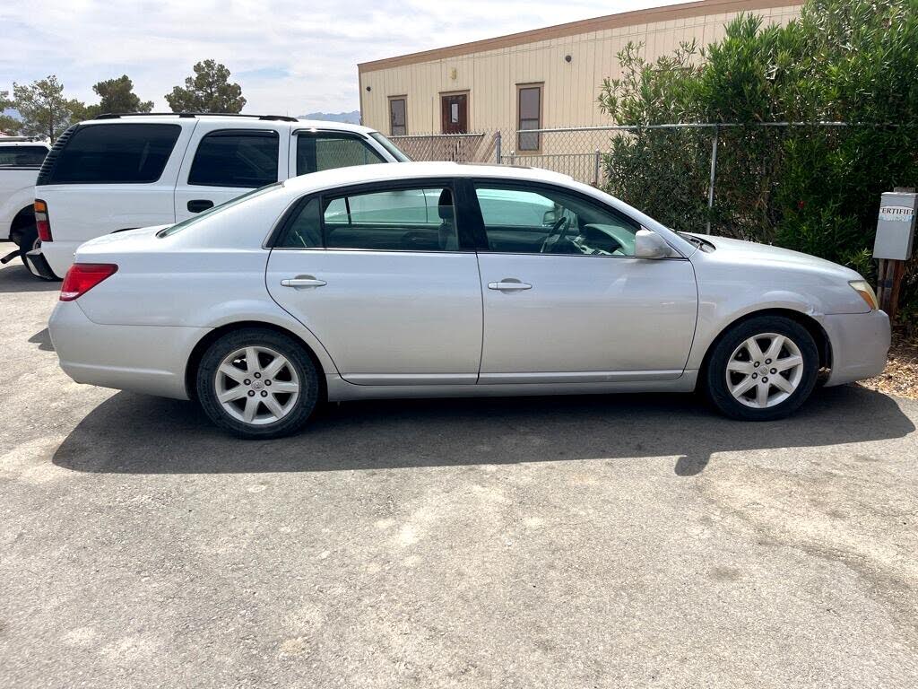 2007 Toyota Avalon XL