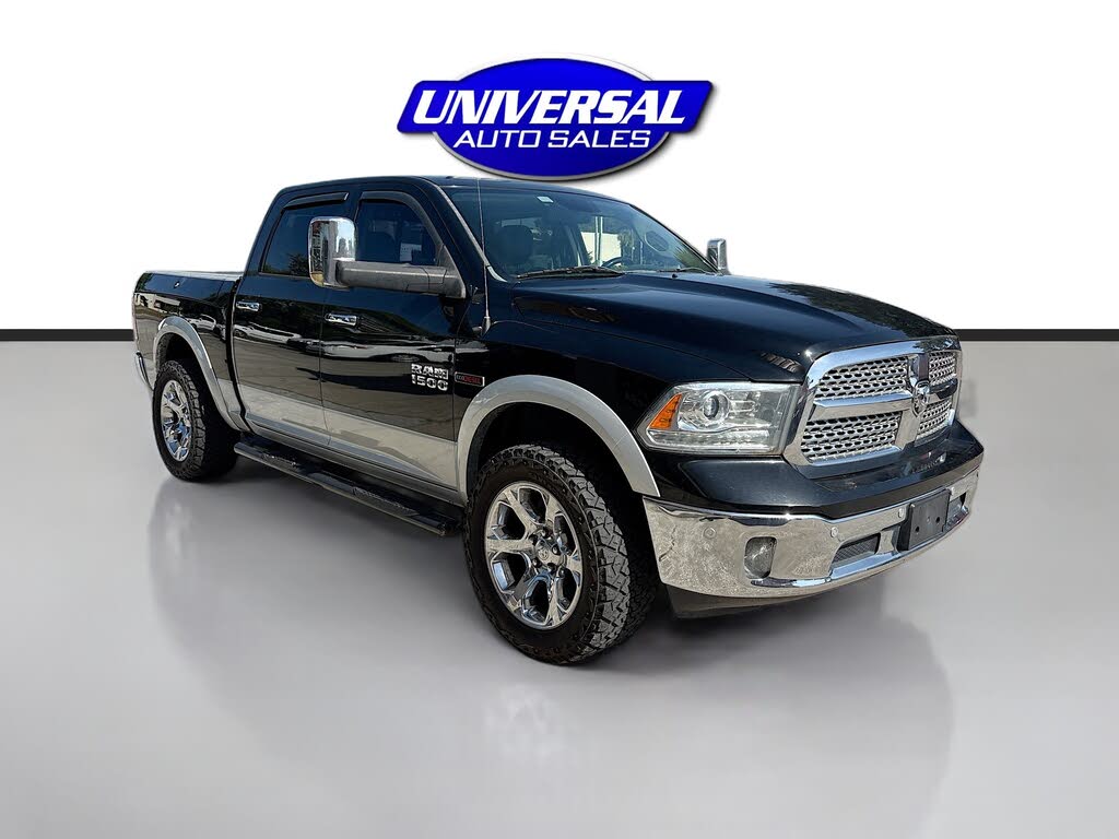 2015 RAM 1500 Laramie Crew Cab 4WD