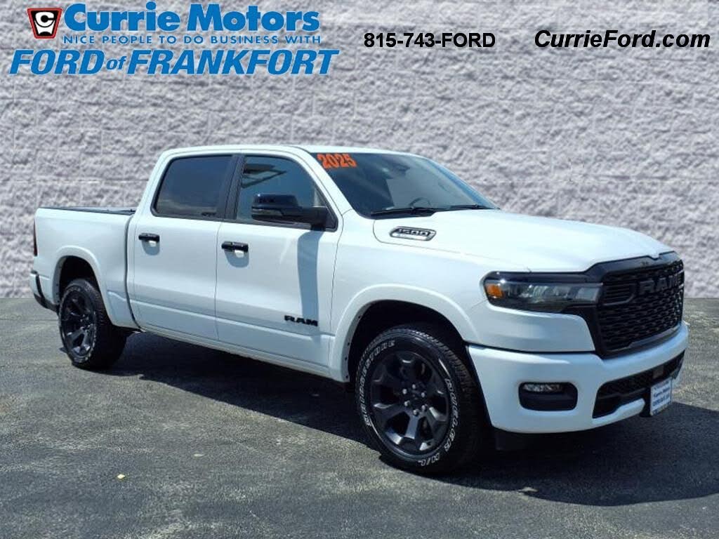 2025 RAM 1500 Big Horn Crew Cab 4WD