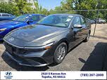 Hyundai Elantra SE FWD