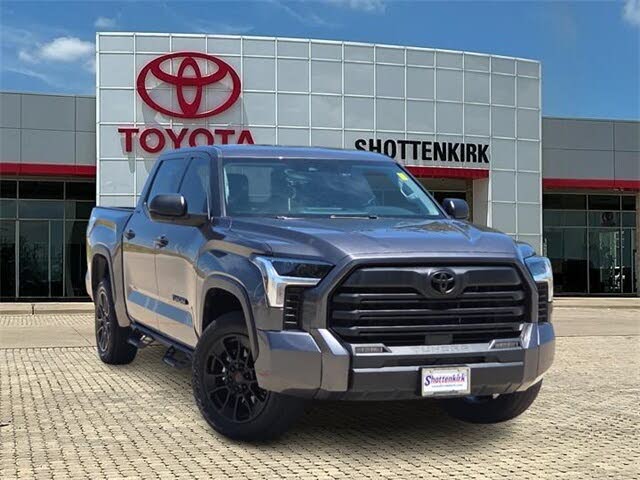 2023 Toyota Tundra SR5 CrewMax Cab 4WD