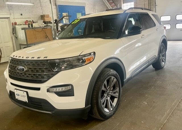 2023 Ford Explorer XLT AWD