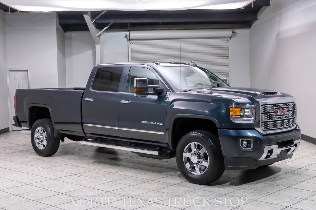2018 GMC Sierra 3500HD Denali Crew Cab LB 4WD