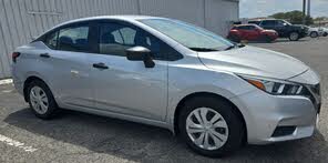 Nissan Versa S FWD