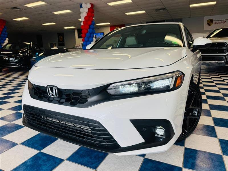 2022 Honda Civic Hatchback Sport Touring FWD