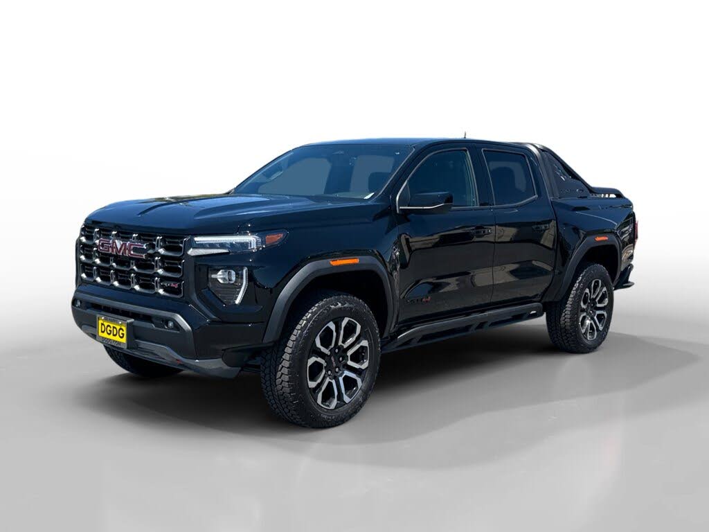 2025 GMC Canyon AT4 Crew Cab 4WD