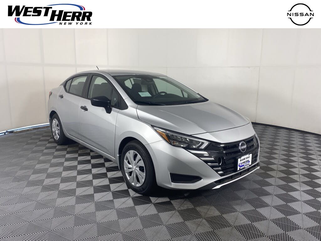 2025 Nissan Versa S FWD