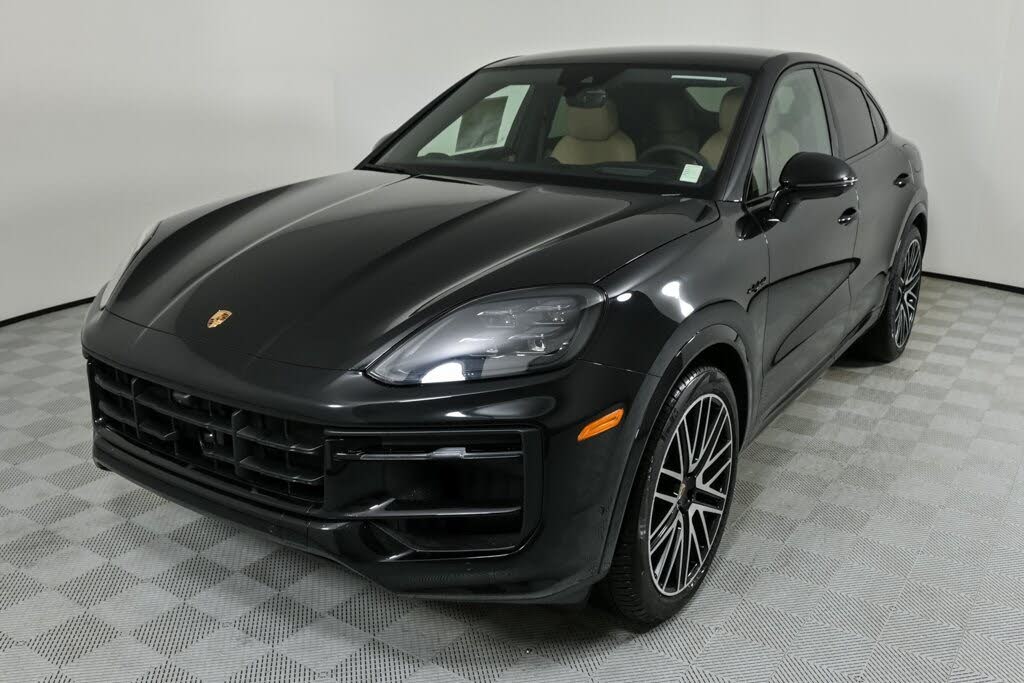 2025 Porsche Cayenne Coupe S AWD