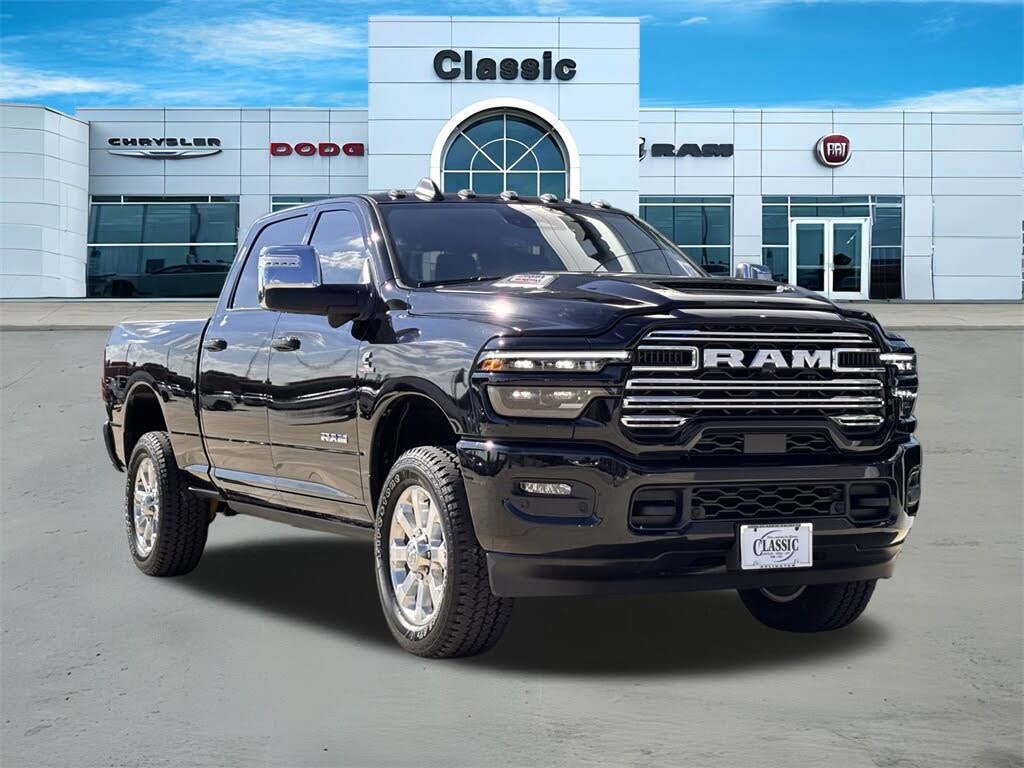 2025 RAM 2500 Laramie Crew Cab 4WD