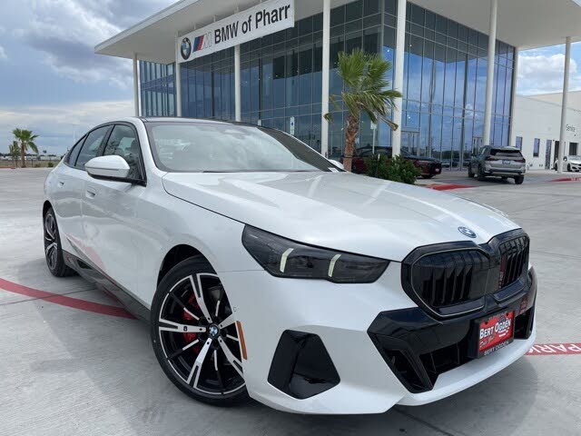 2026 BMW 5 Series 550e xDrive