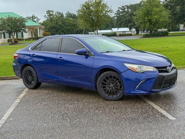 2016 Toyota Camry XLE