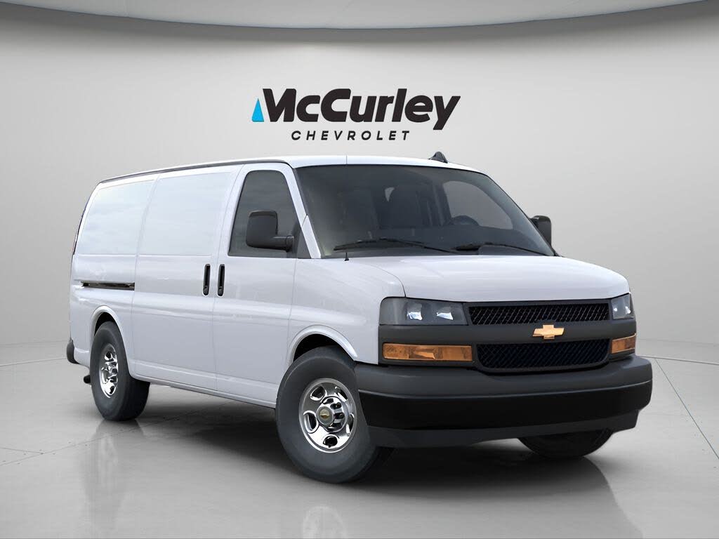 2025 Chevrolet Express Cargo 2500 RWD