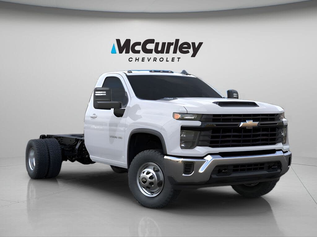 2025 Chevrolet Silverado 3500HD Work Truck Regular Cab LB 4WD