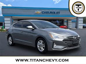 Hyundai Elantra SEL FWD