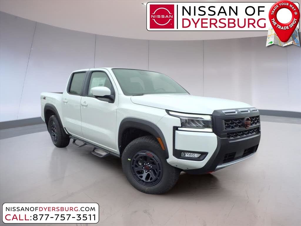 2025 Nissan Frontier PRO-4X Crew Cab 4WD