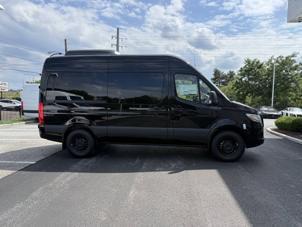 2025 Mercedes-Benz Sprinter 2500 144 Passenger Van RWD