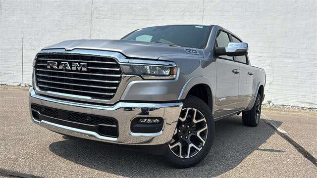 2026 RAM 1500 Laramie Crew Cab 4WD