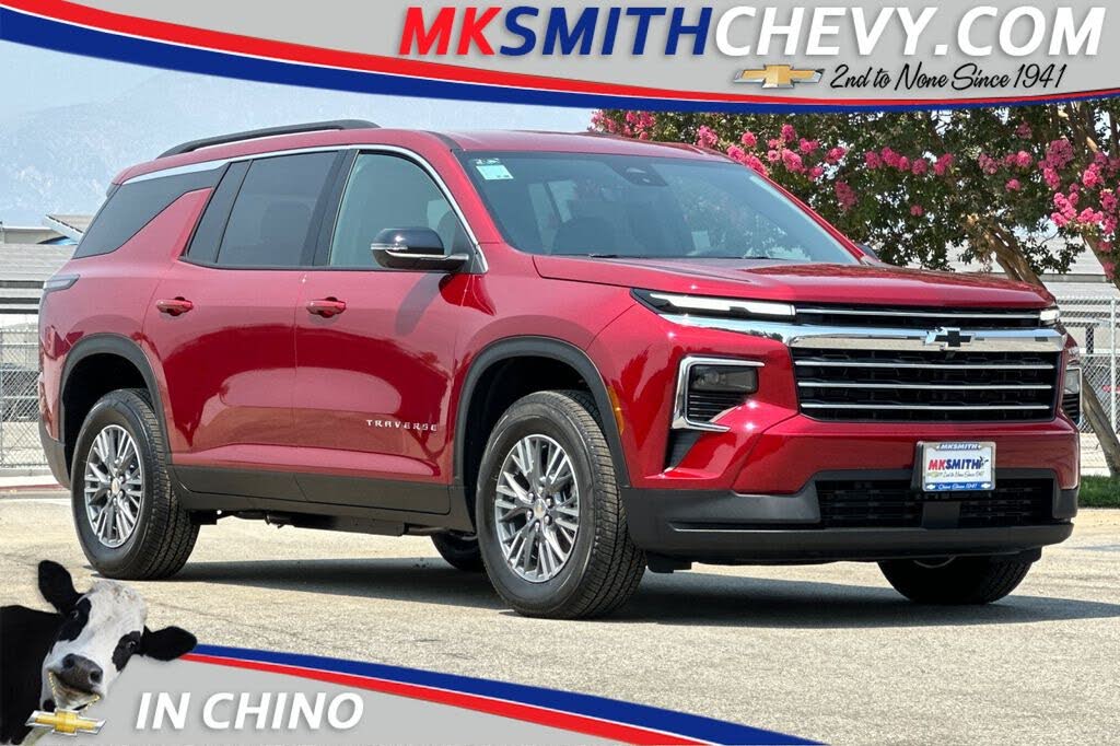 2026 Chevrolet Traverse LT FWD