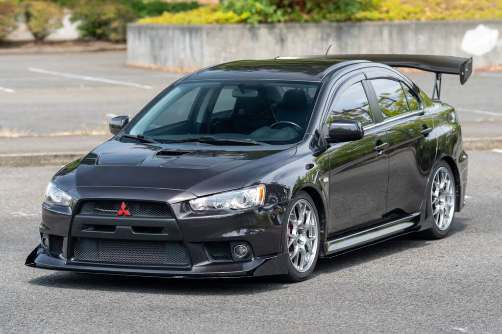 2013 Mitsubishi Lancer Evolution MR