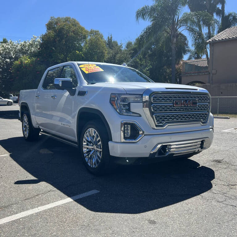 2019 GMC Sierra 1500 Denali Crew Cab 4WD