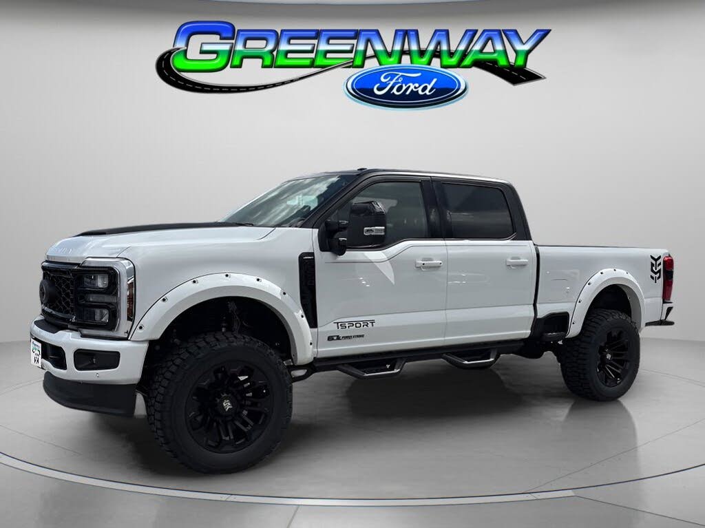 2025 Ford F-250 Super Duty Lariat Crew Cab 4WD